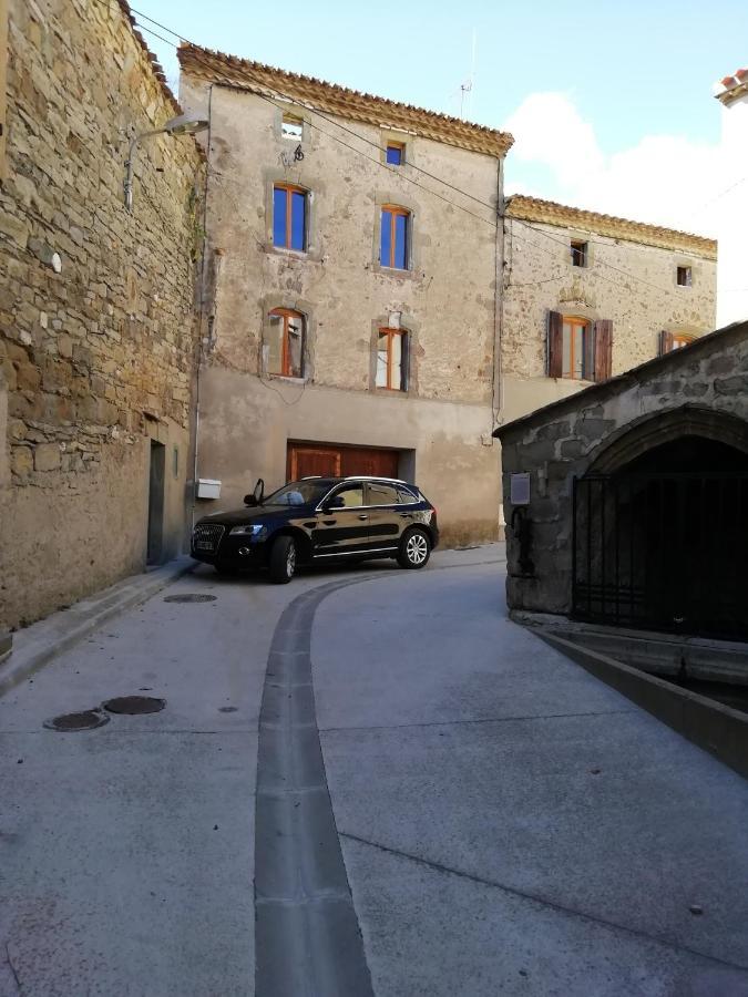 Ancienne Caserne Du Chateau Azille Buitenkant foto